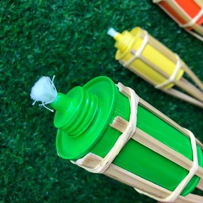 ของตกแต่งฮาโลวีนไม้ไผ่ Tiki Torches เติมแทนกระป๋องน้ำมันโลหะ