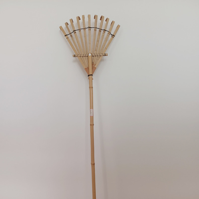 12 ซี่ 140 ซม. คราดไม้ไผ่น้ำหนักเบา Gress Rake Garden Lawn Rake
