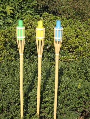 กลางแจ้งธรรมชาติไม้ไผ่ Tiki ไฟฉายลานดาดฟ้าตกแต่งสวนของเล่นที่มีสีสันสำหรับเด็ก