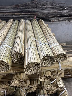 โรลล์สกรีนความเป็นส่วนตัวสําหรับการปรับปรุงสวนภายนอกและตกแต่งระเบียง